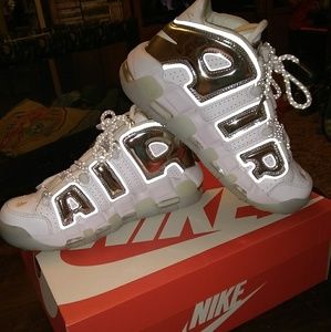 Nike Air More Uptempo